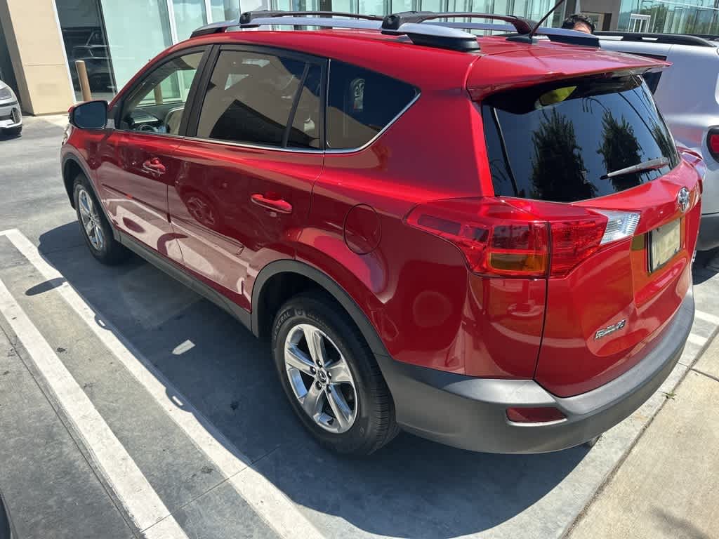 Thumbnail: 2015 Toyota RAV4 - 8
