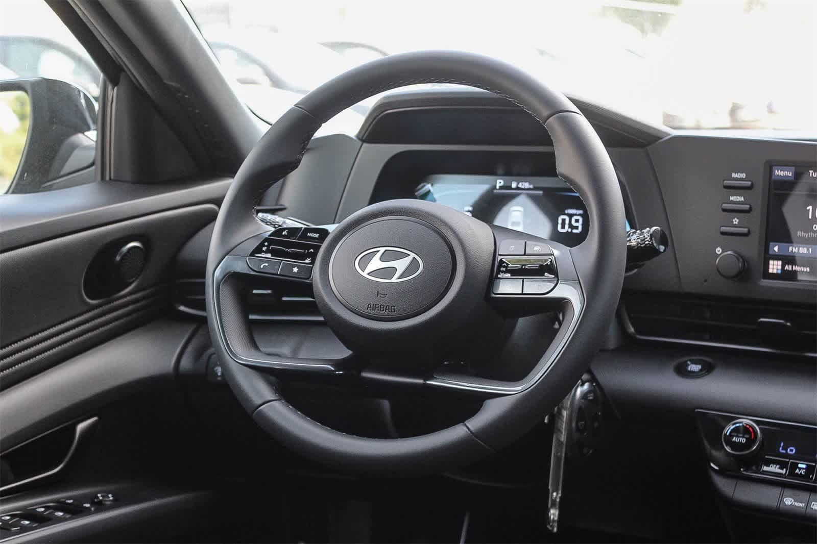 Thumbnail: 2026 Hyundai Elantra - 22