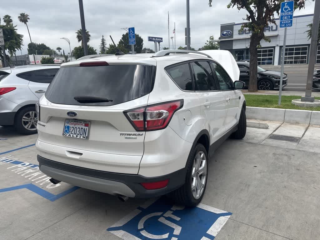 2018 Ford Escape Titanium 19