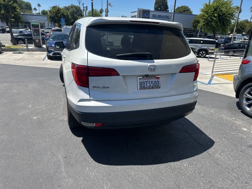 Thumbnail: 2018 Honda Pilot - 9