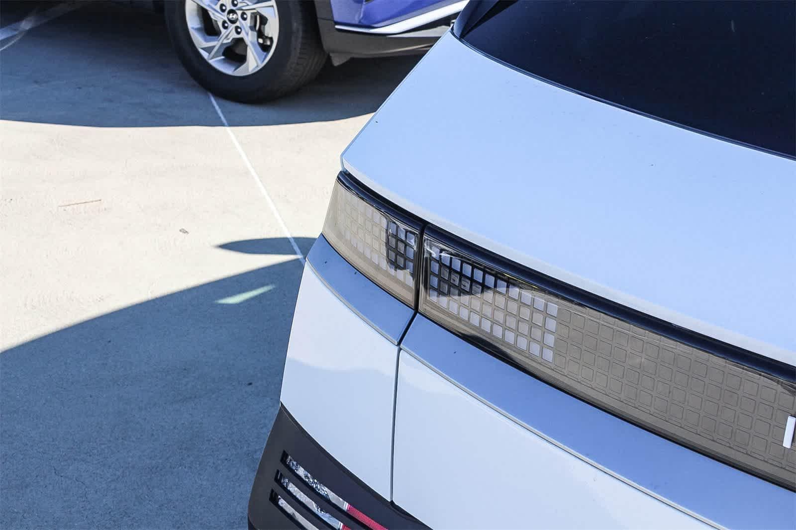 Thumbnail: 2026 Hyundai Ioniq 5 - 8