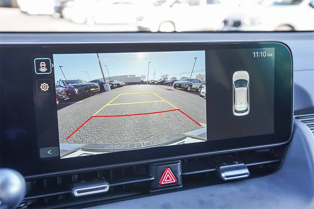 Thumbnail: 2025 Hyundai Ioniq 5 - 32