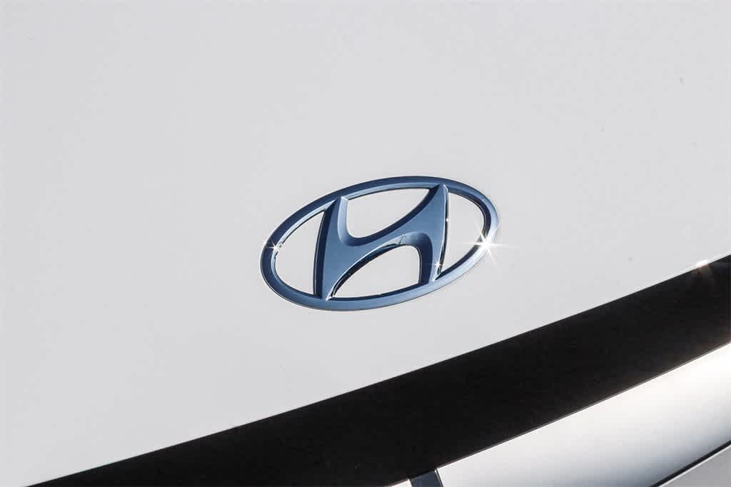 Thumbnail: 2024 Hyundai Ioniq 5 - 11