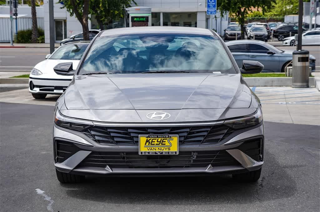 Thumbnail: 2025 Hyundai Elantra - 2