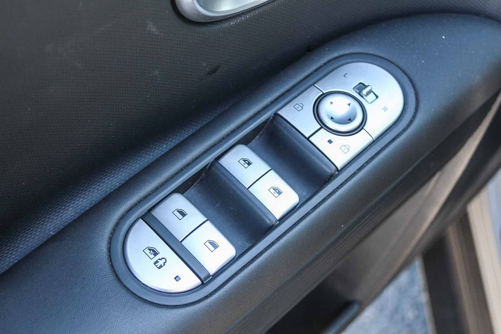 Thumbnail: 2024 Hyundai Ioniq 5 - 26