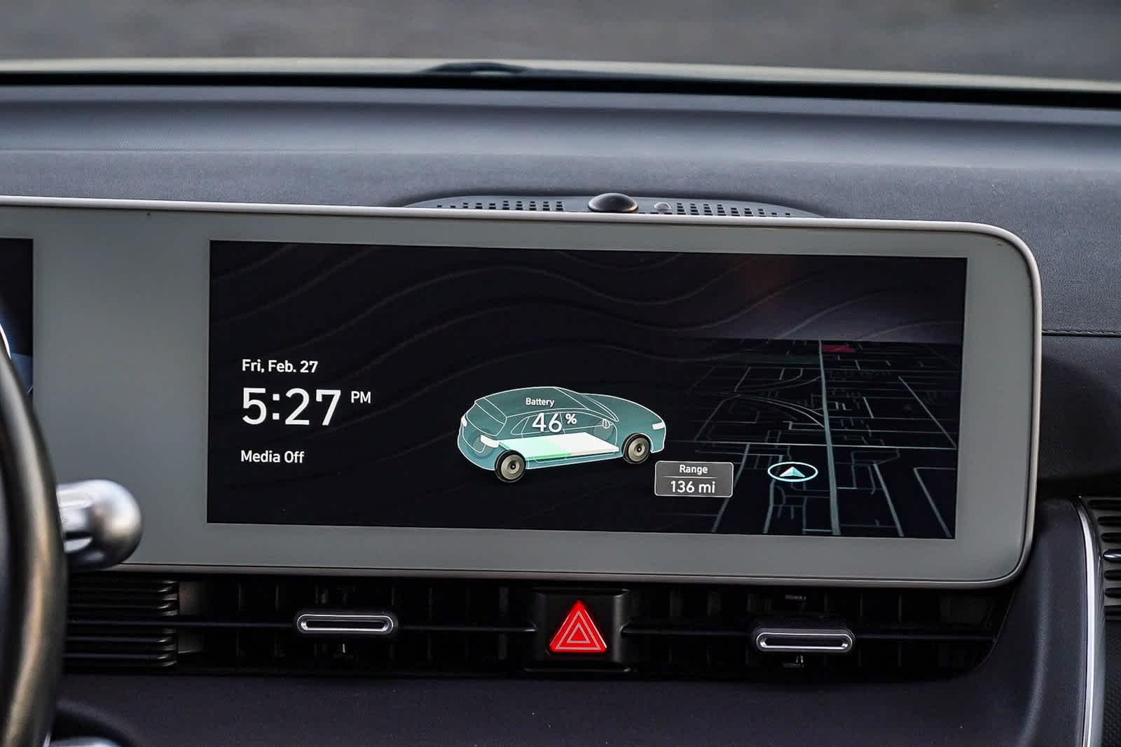 Thumbnail: 2022 Hyundai Ioniq 5 - 17