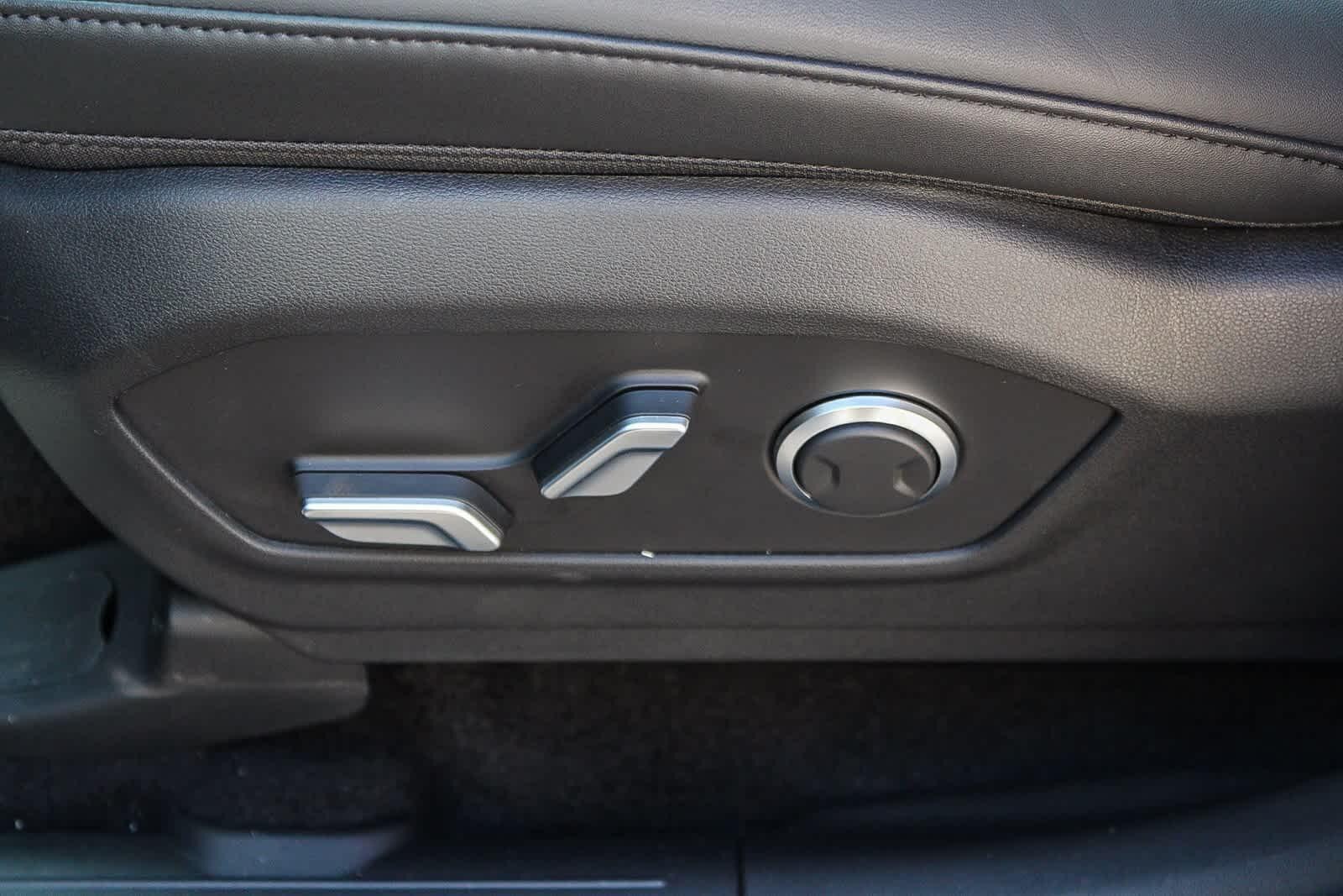 Thumbnail: 2026 Hyundai Santa Fe - 28