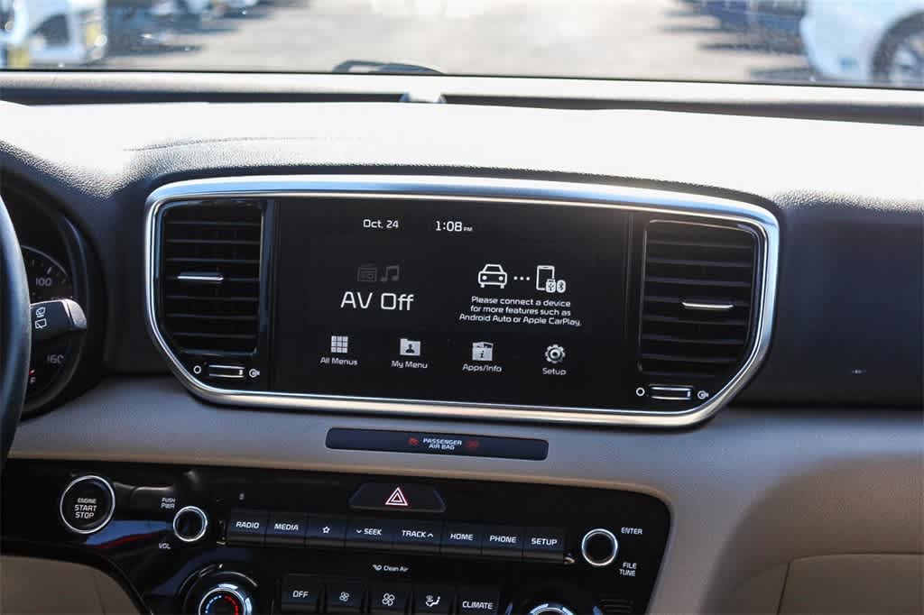 Thumbnail: 2022 Kia Sportage - 17