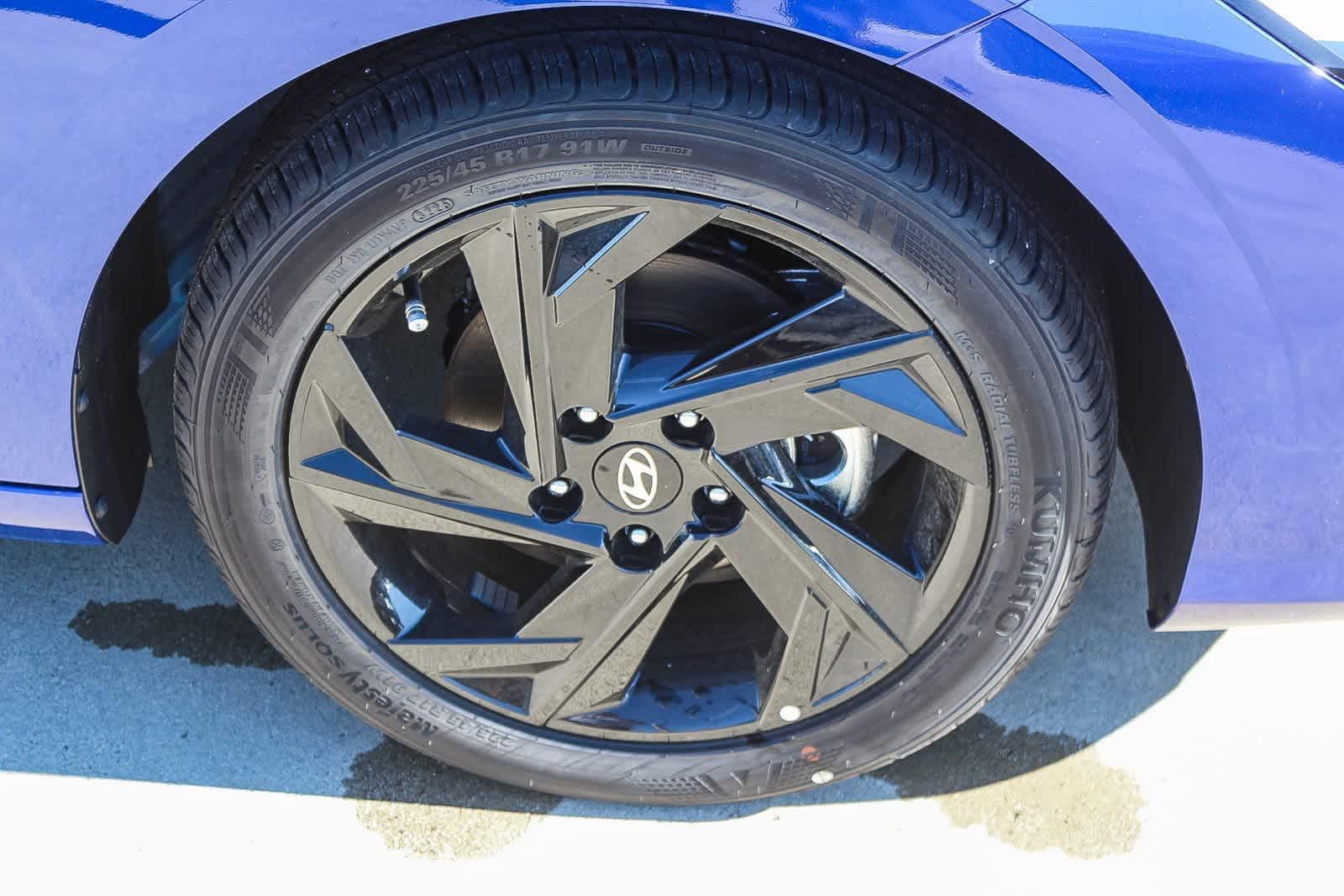 Thumbnail: 2026 Hyundai Elantra - 11