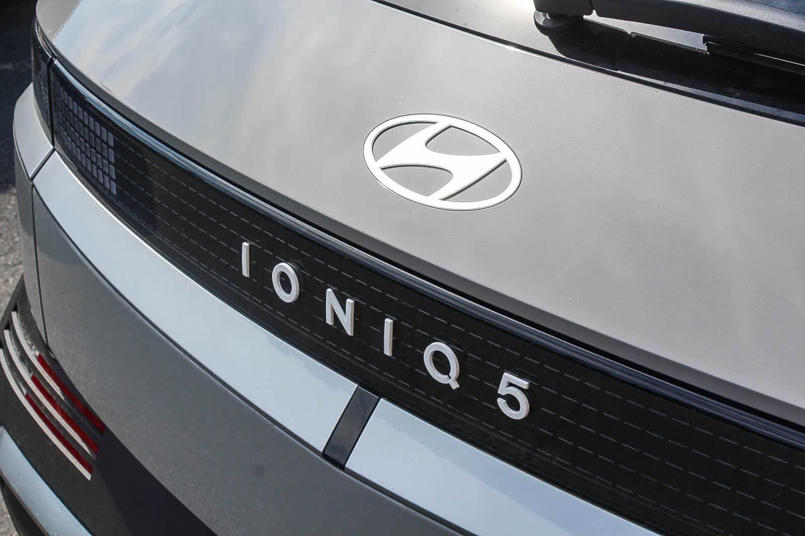 Thumbnail: 2026 Hyundai Ioniq 5 - 9