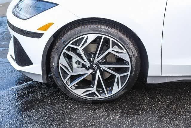 Thumbnail: 2025 Hyundai Ioniq 6 - 11