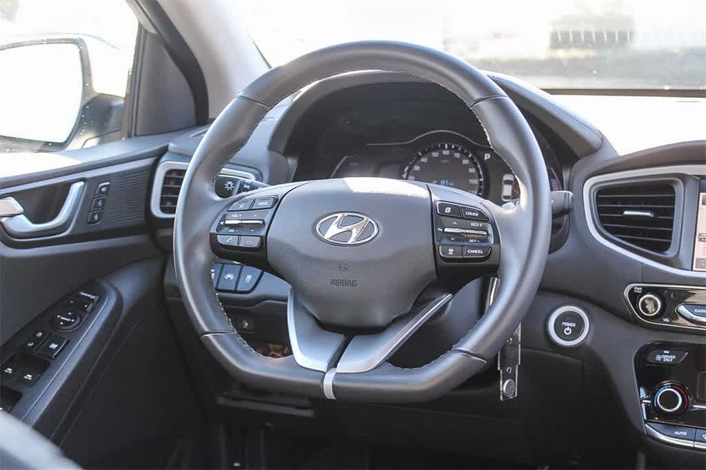 Thumbnail: 2019 Hyundai Ioniq - 15