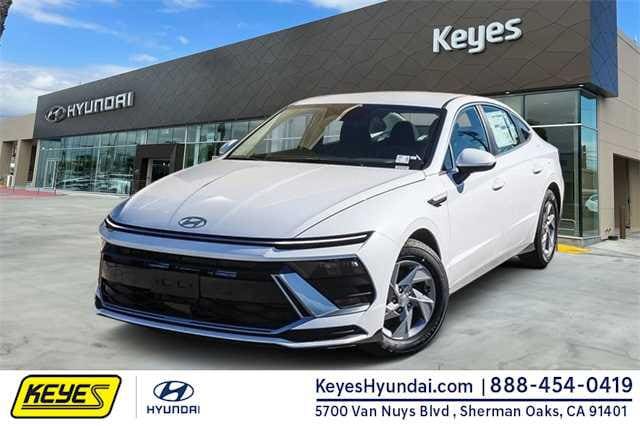 2025 Hyundai Sonata SE -
                  Van Nuys, CA