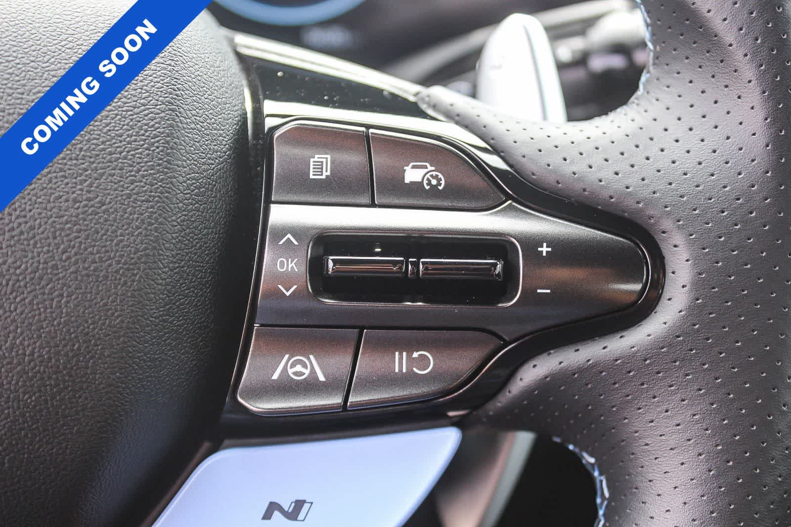 Thumbnail: 2025 Hyundai Elantra - 32