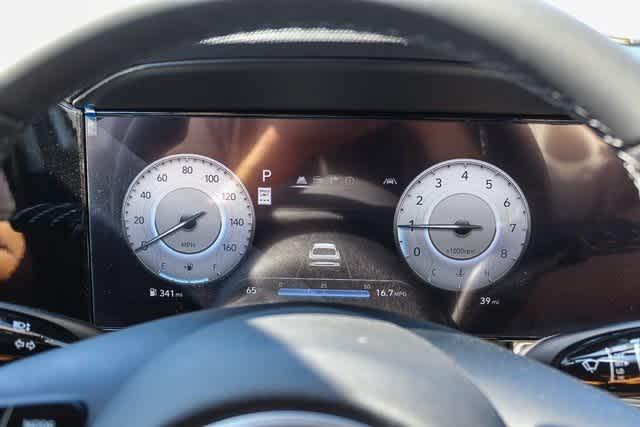 Thumbnail: 2025 Hyundai Elantra - 22