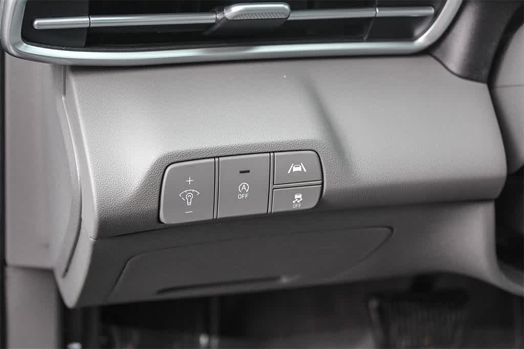 Thumbnail: 2023 Hyundai Elantra - 28