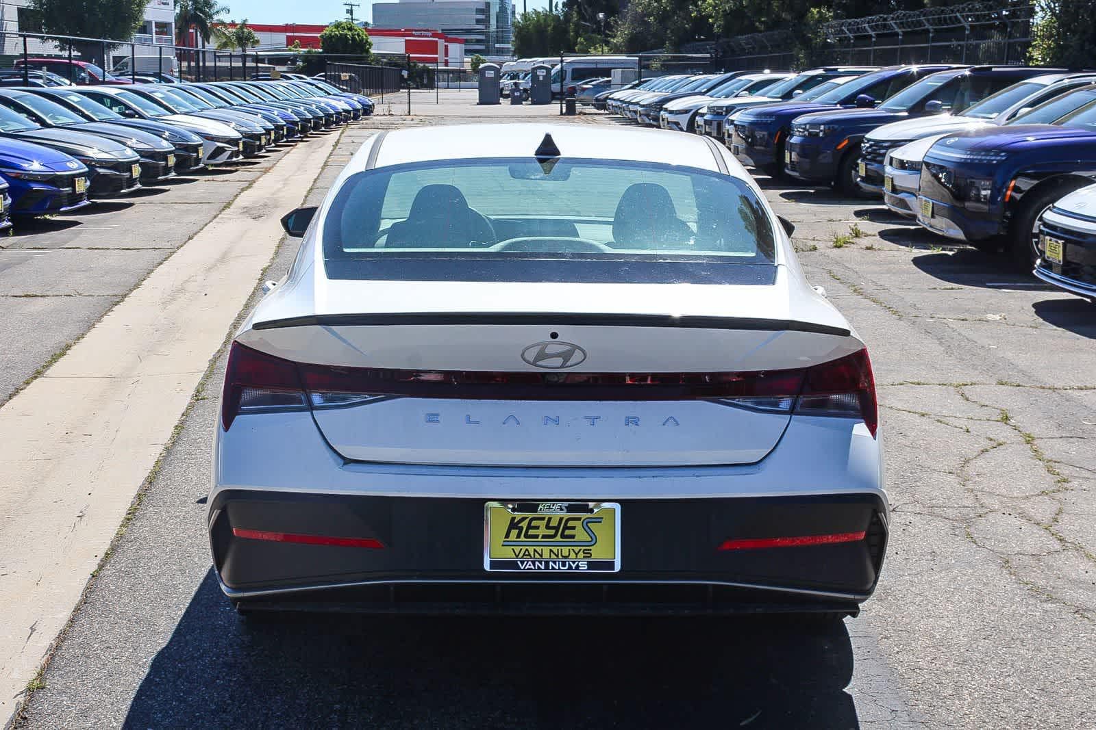 Thumbnail: 2026 Hyundai Elantra - 6