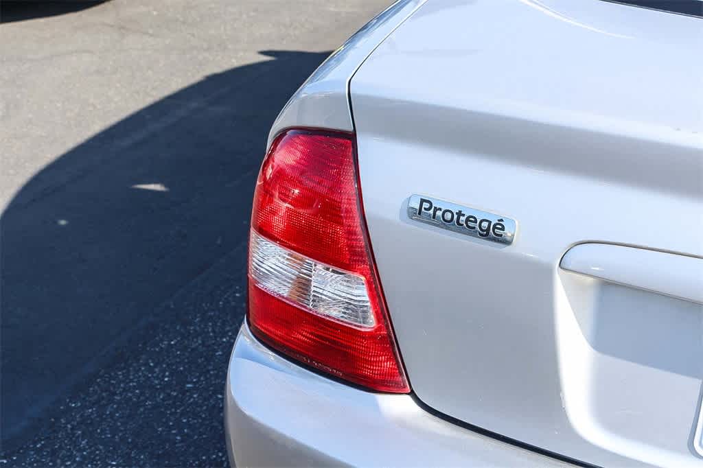 Thumbnail: 2001 Mazda Protege - 7