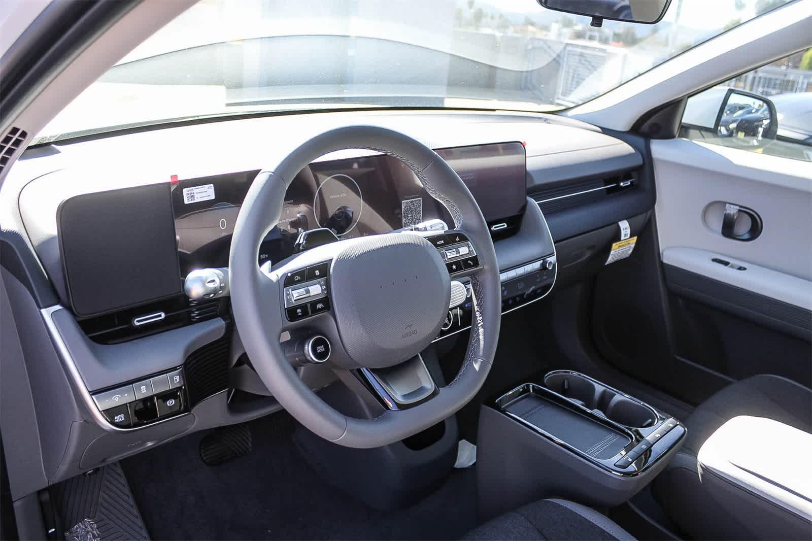 Thumbnail: 2026 Hyundai Ioniq 5 - 26