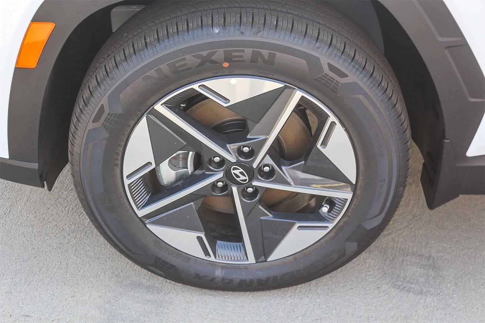 Thumbnail: 2026 Hyundai Tucson - 11