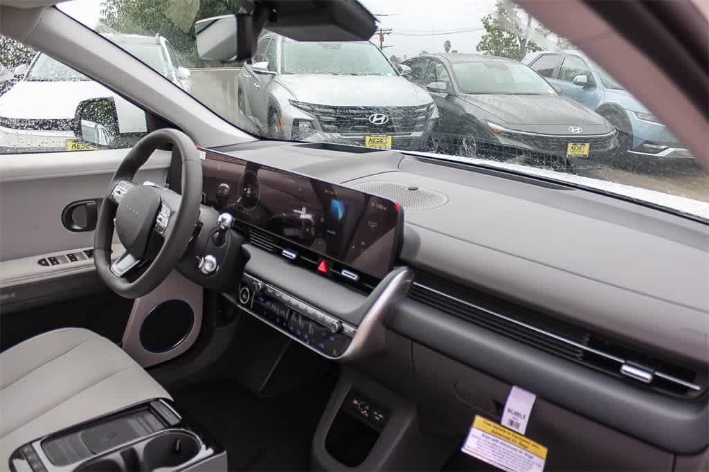 Thumbnail: 2026 Hyundai Ioniq 5 - 23