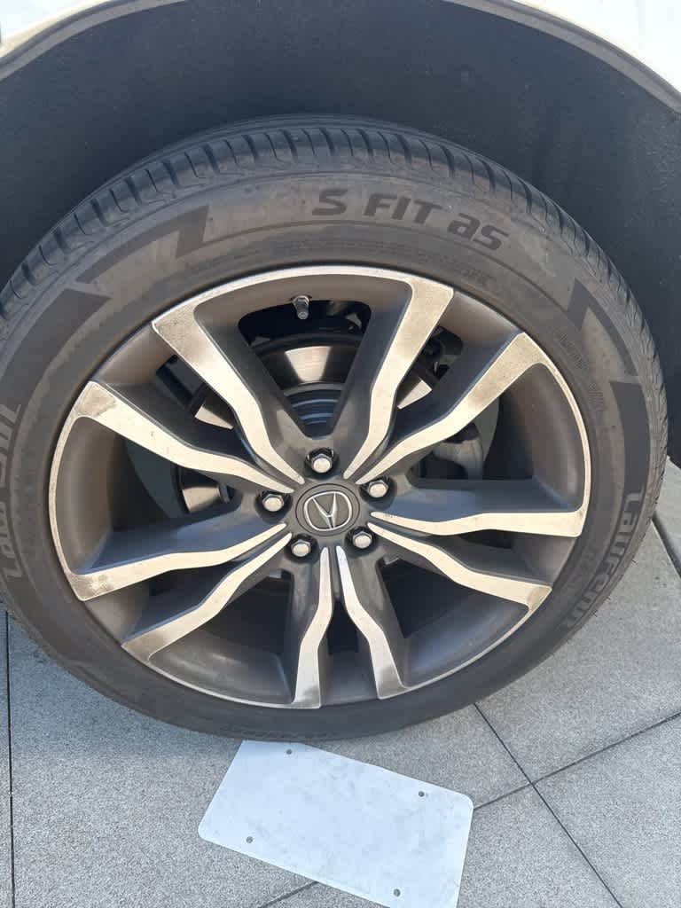 Thumbnail: 2020 Acura MDX - 17
