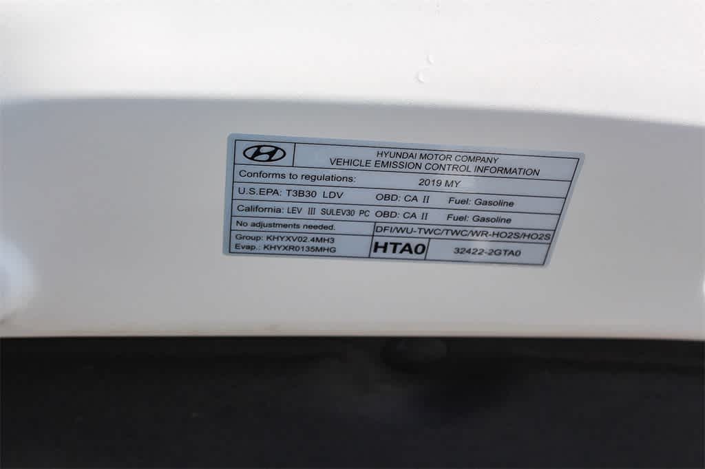 Thumbnail: 2019 Hyundai Santa Fe - 27