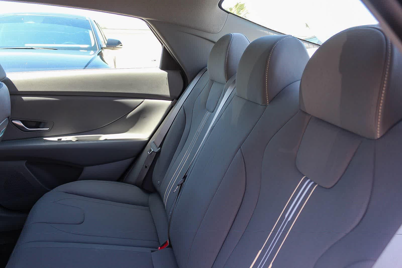 Thumbnail: 2026 Hyundai Elantra - 23
