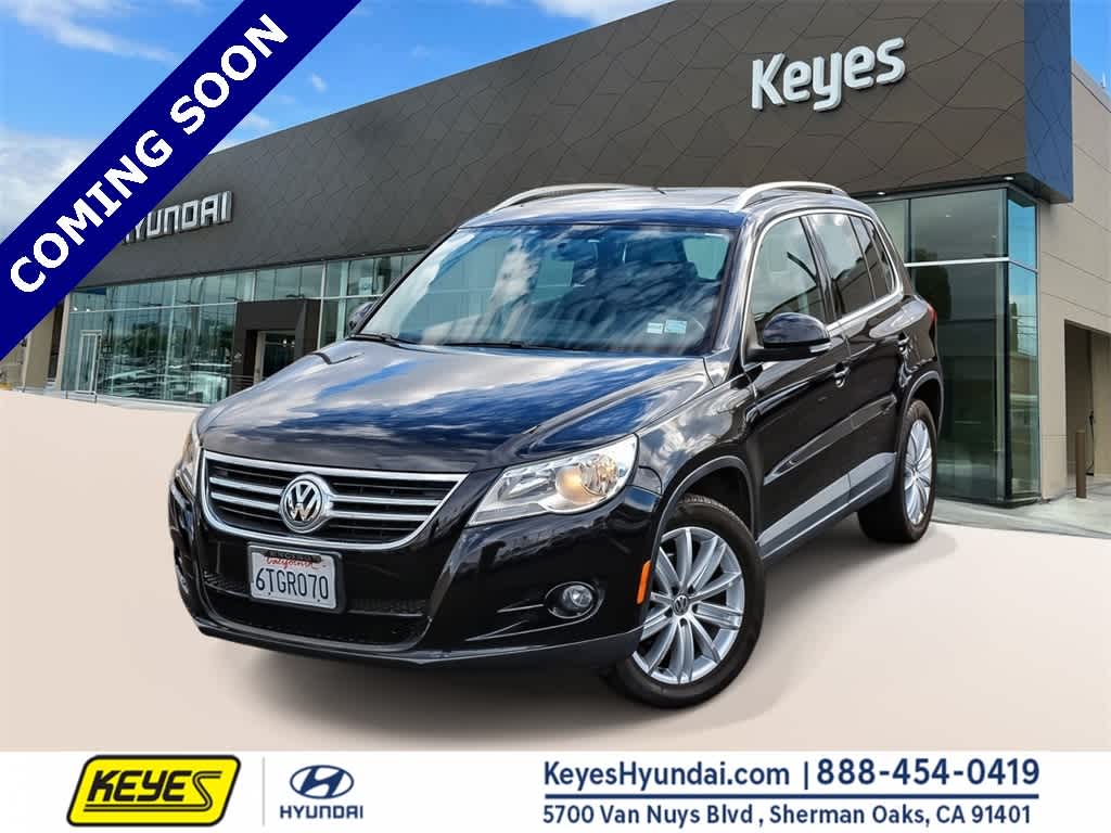 2011 Volkswagen Tiguan SE -
                  Van Nuys, CA
