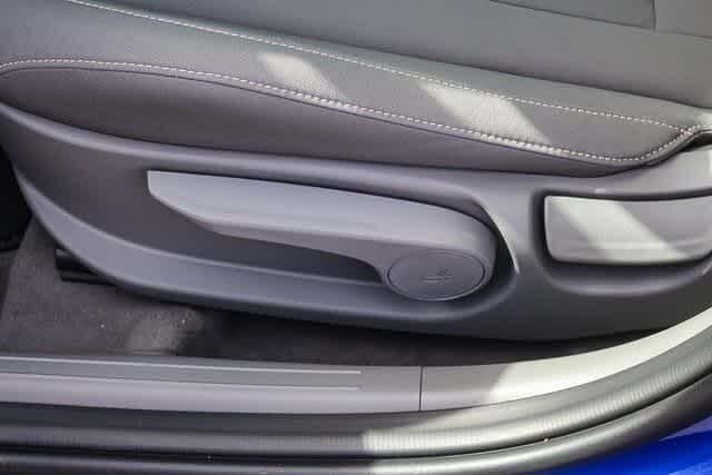 Thumbnail: 2025 Hyundai Elantra - 21