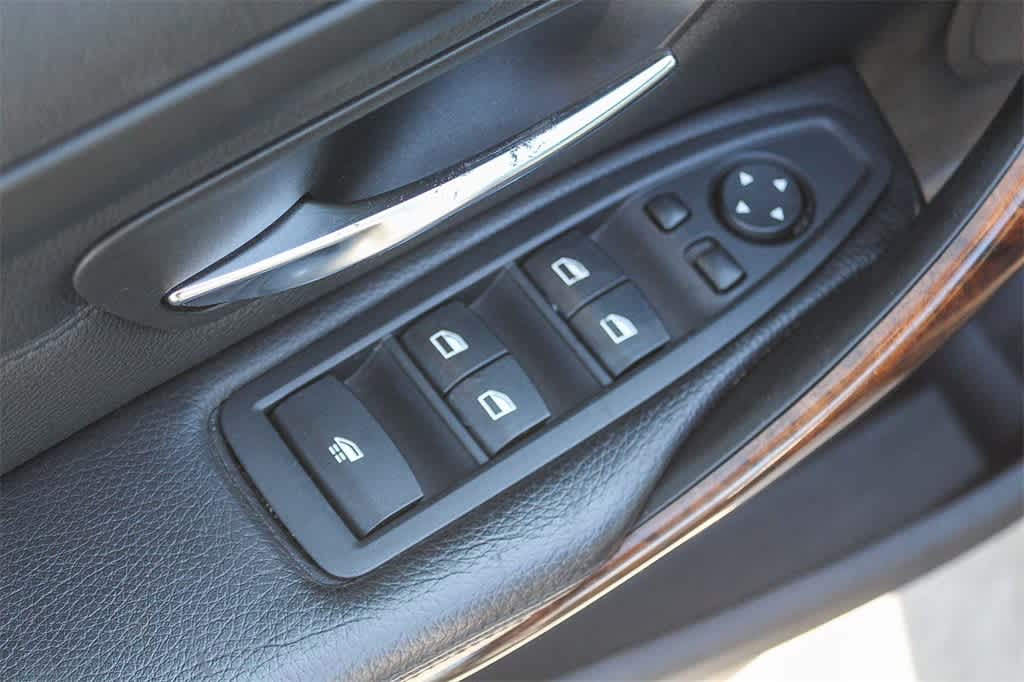 Thumbnail: 2014 BMW 4 Series - 20