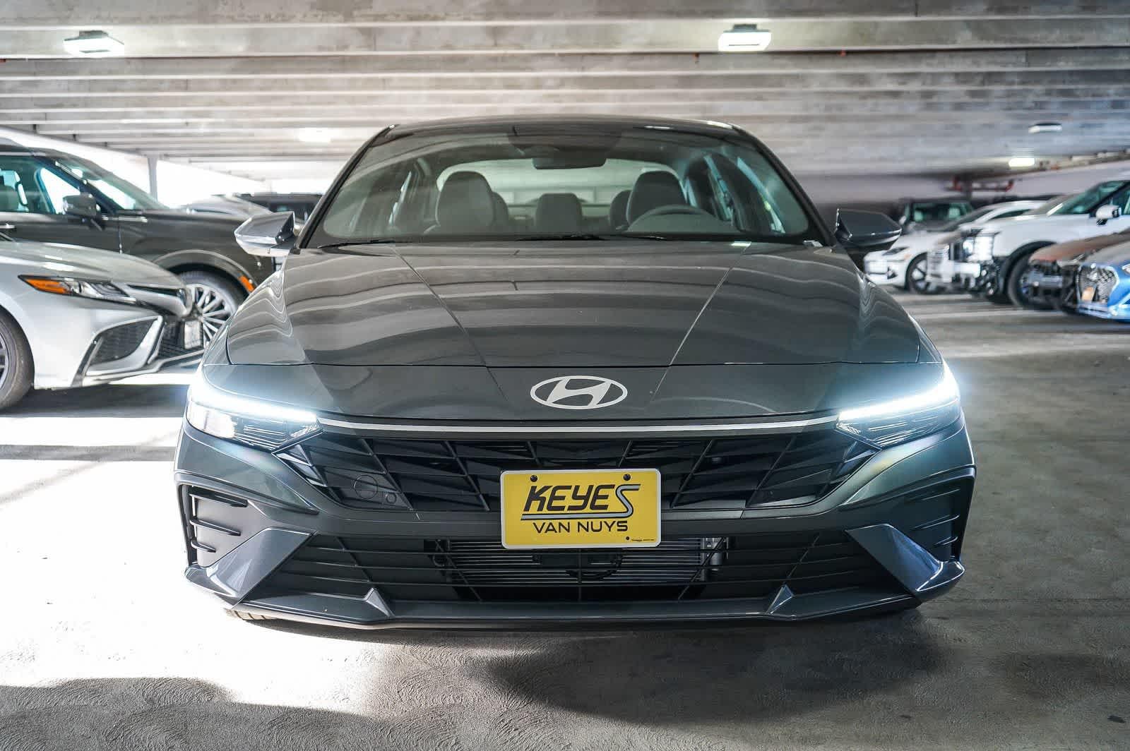 Thumbnail: 2026 Hyundai Elantra - 2