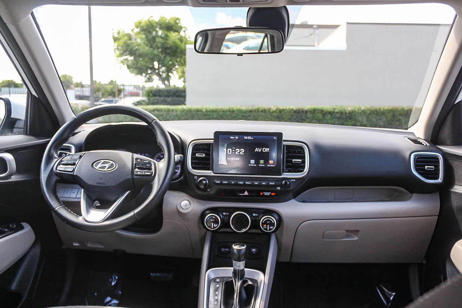 Thumbnail: 2020 Hyundai Venue - 16