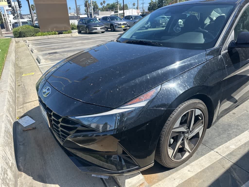 Thumbnail: 2023 Hyundai Elantra - 10
