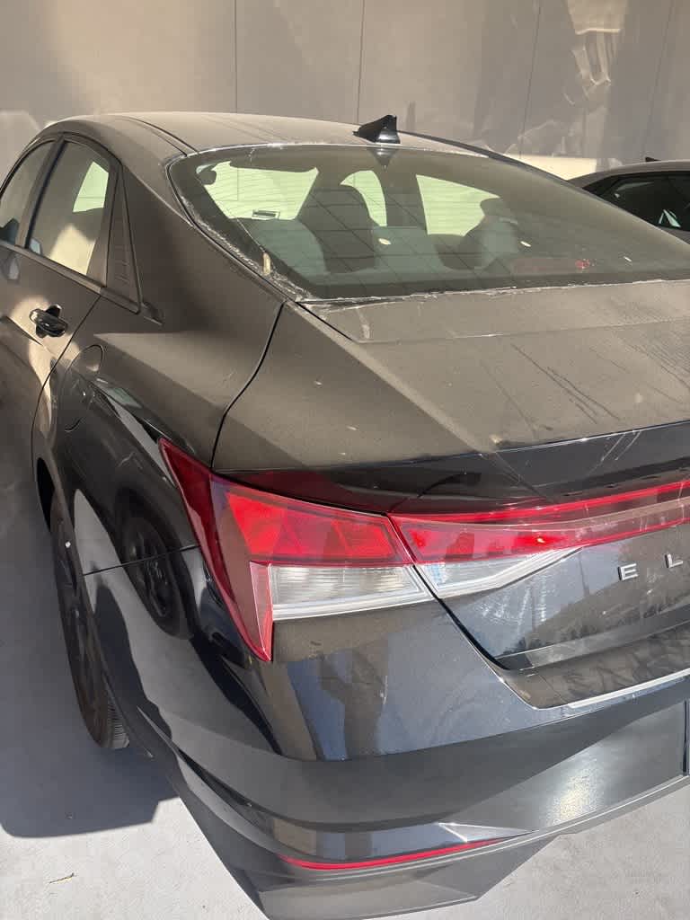 Thumbnail: 2022 Hyundai Elantra - 26