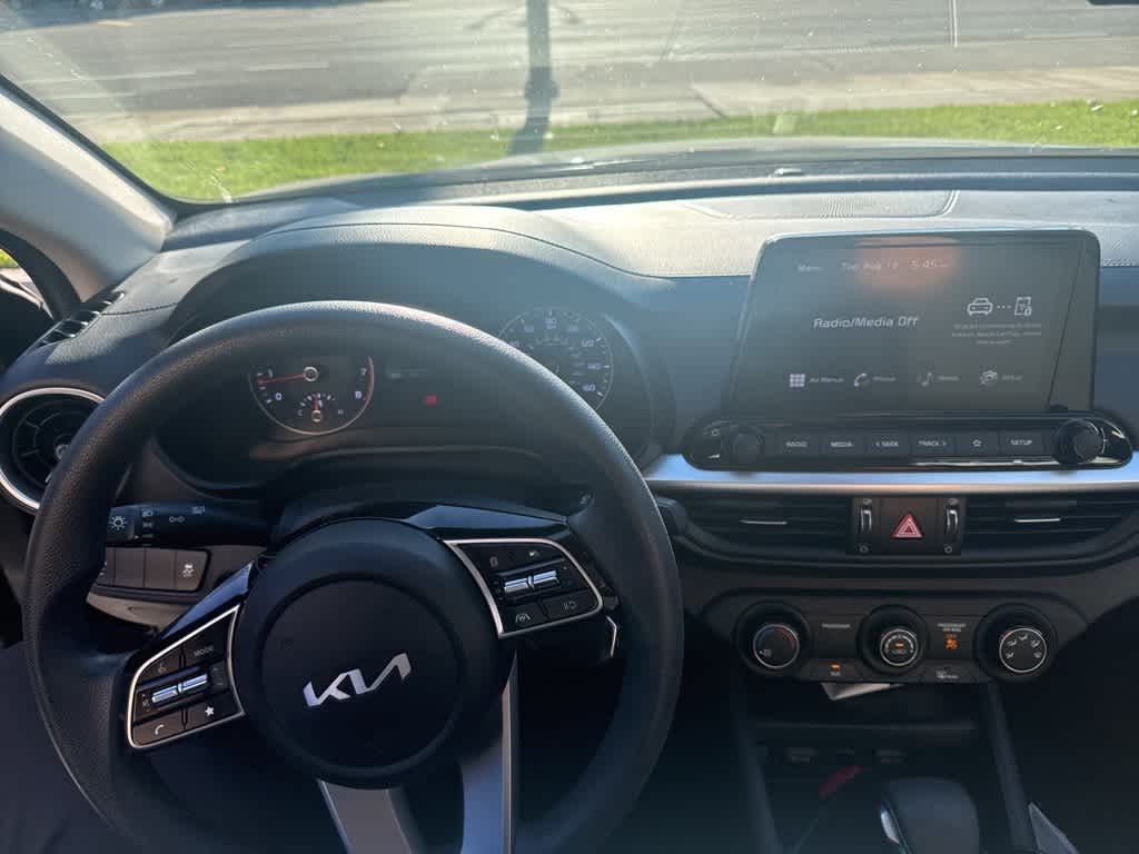 Thumbnail: 2023 Kia Forte - 2