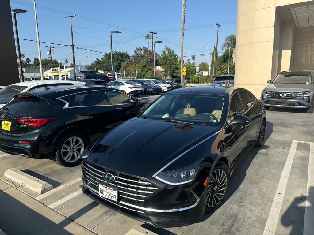Thumbnail: 2021 Hyundai Sonata - 3
