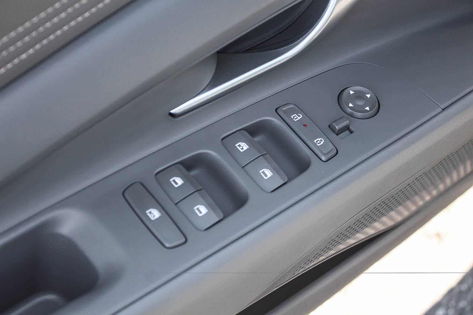 Thumbnail: 2026 Hyundai Elantra - 26