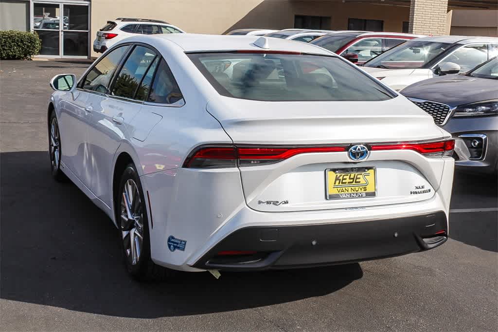 Thumbnail: 2021 Toyota Mirai - 6