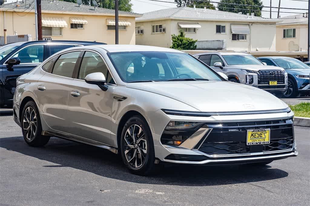 Thumbnail: 2025 Hyundai Sonata - 5