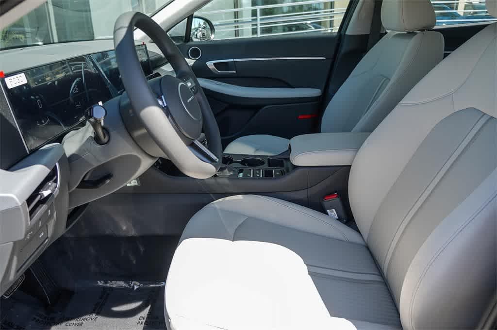 Thumbnail: 2025 Hyundai Sonata - 26