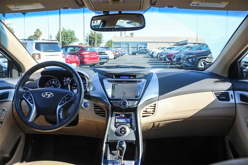Thumbnail: 2013 Hyundai Elantra - 12