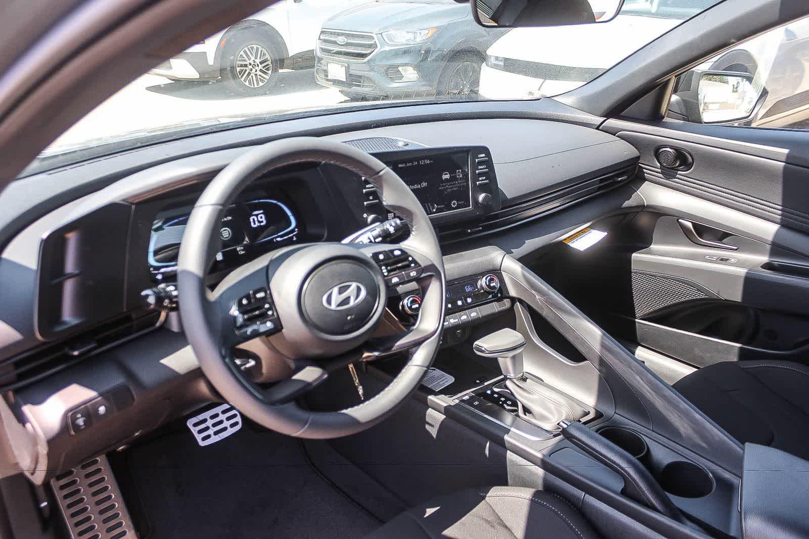 Thumbnail: 2026 Hyundai Elantra - 24