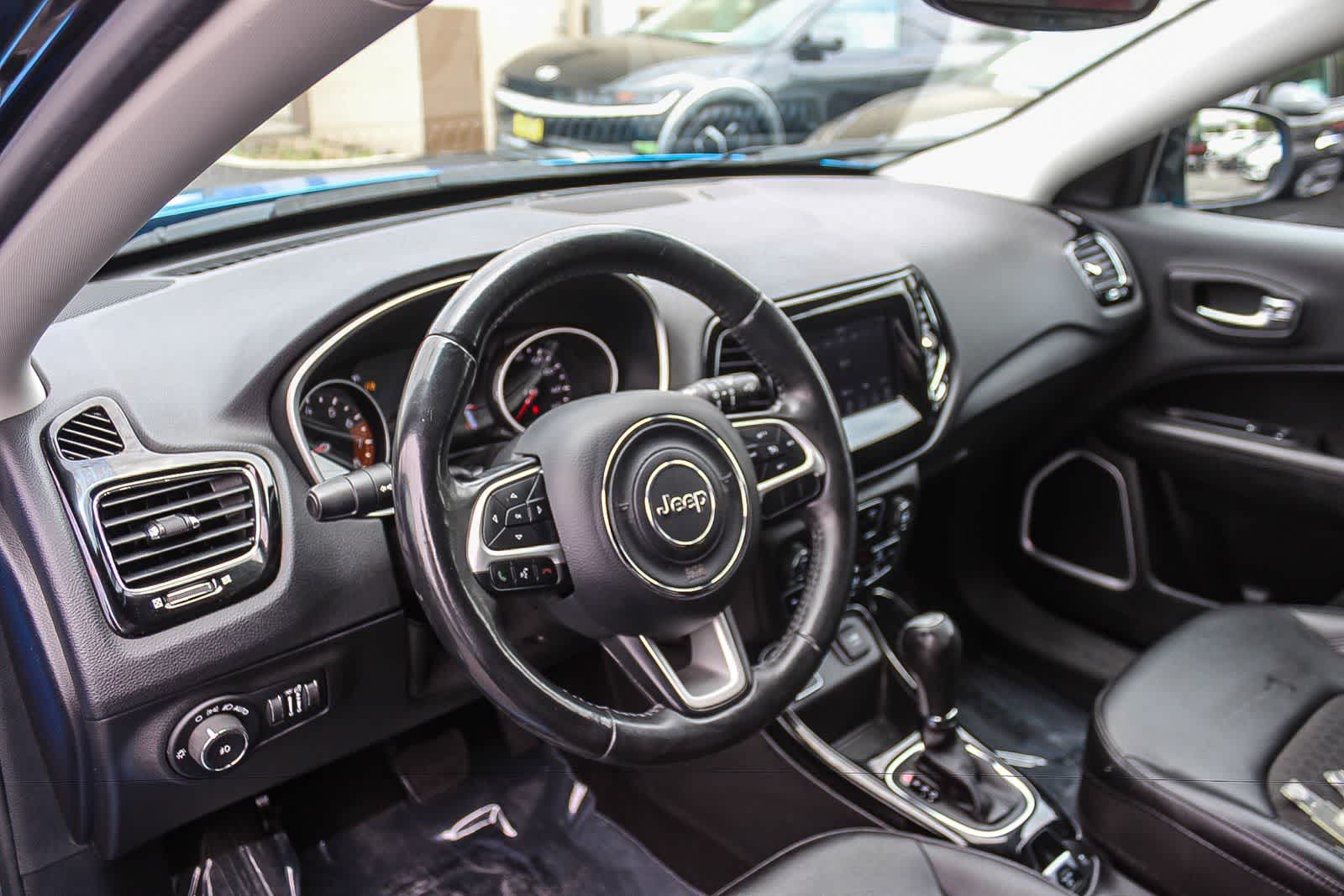 Thumbnail: 2019 Jeep Compass - 22