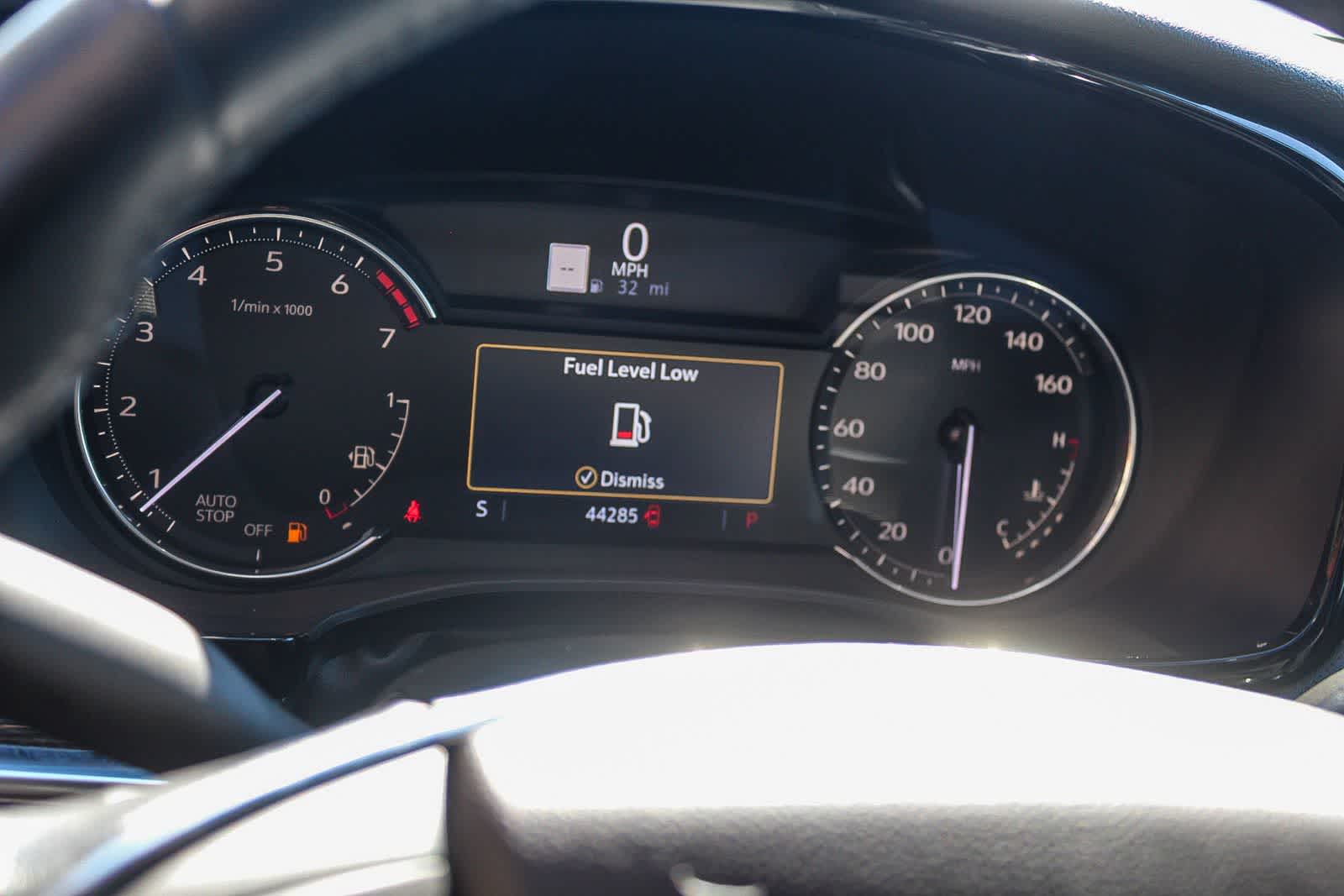 Thumbnail: 2022 Cadillac XT5 - 31