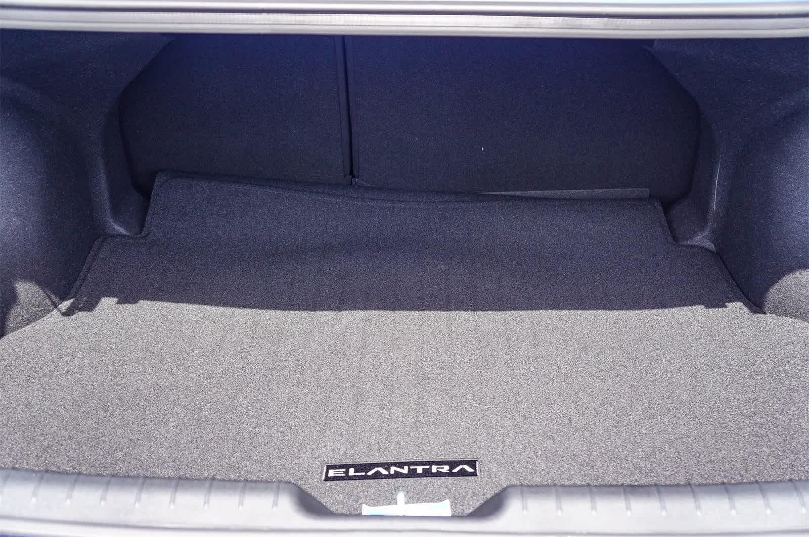 Thumbnail: 2025 Hyundai Elantra - 14