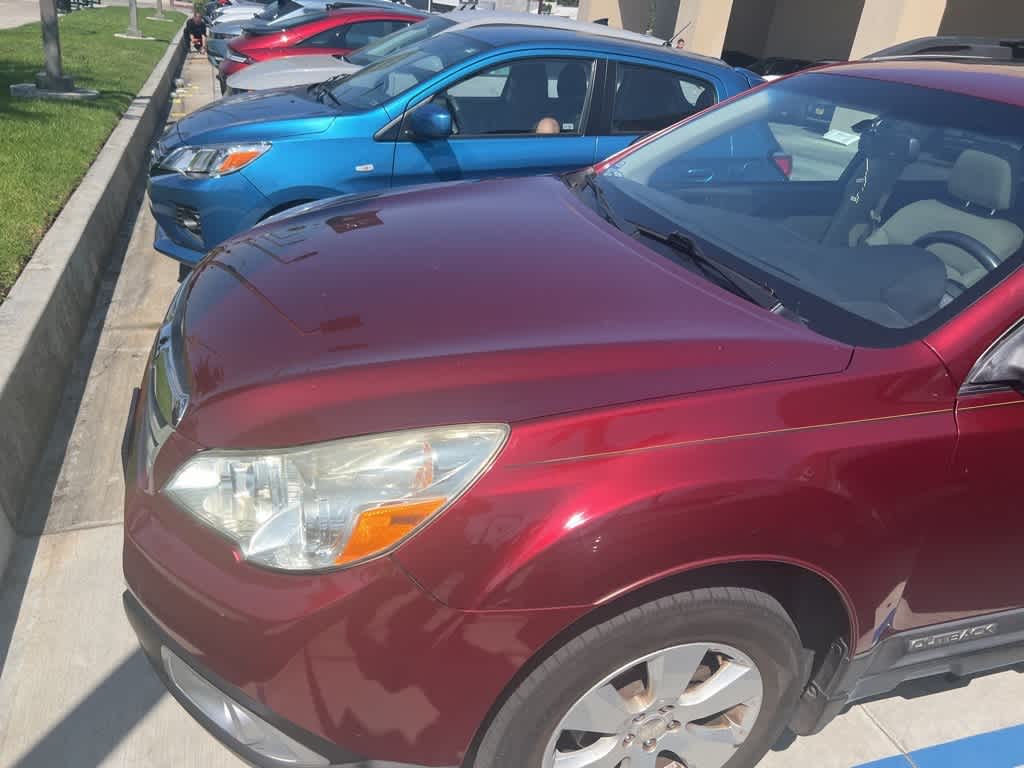 Thumbnail: 2011 Subaru Outback - 22