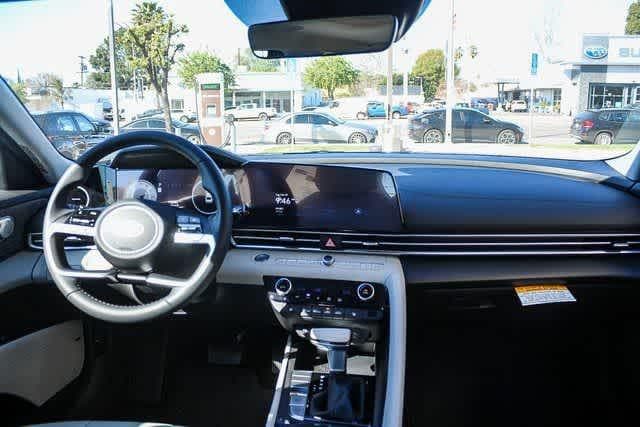 Thumbnail: 2025 Hyundai Elantra - 12