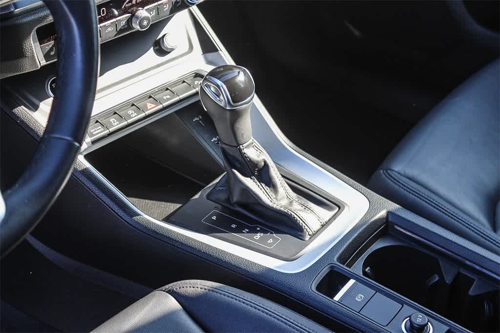 Thumbnail: 2021 Audi Q3 - 23