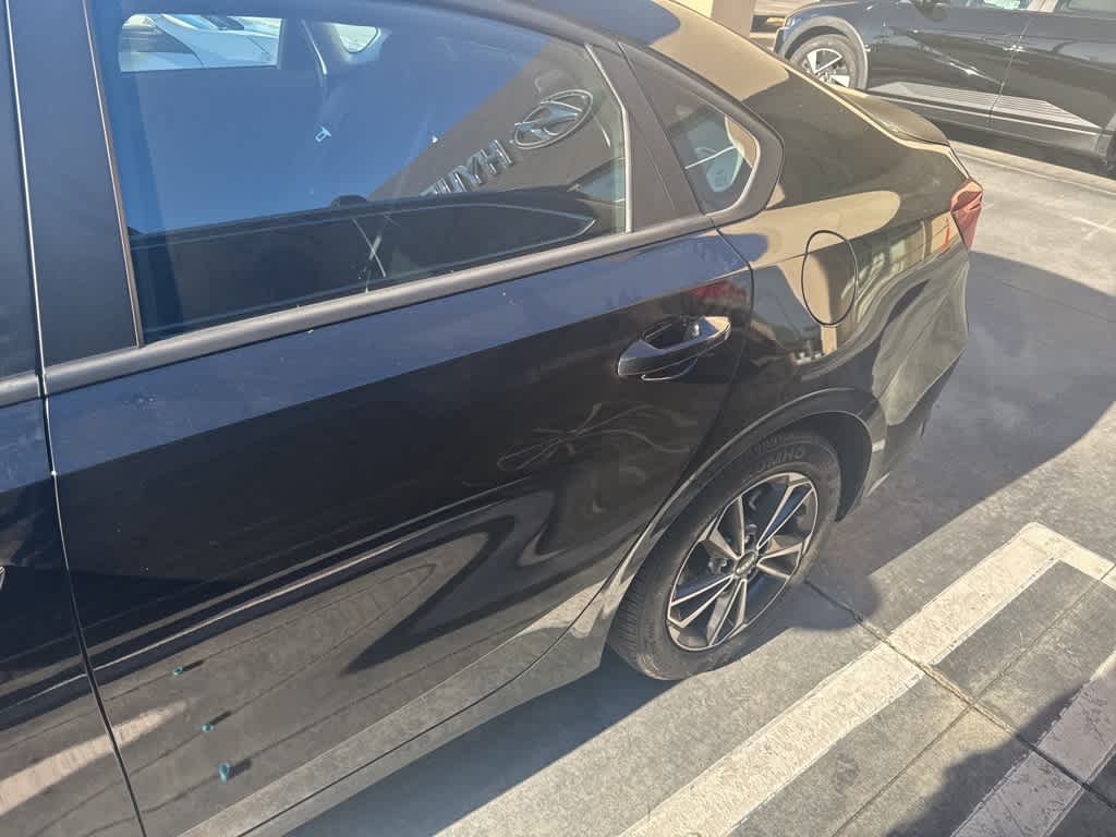 Thumbnail: 2023 Kia Forte - 10